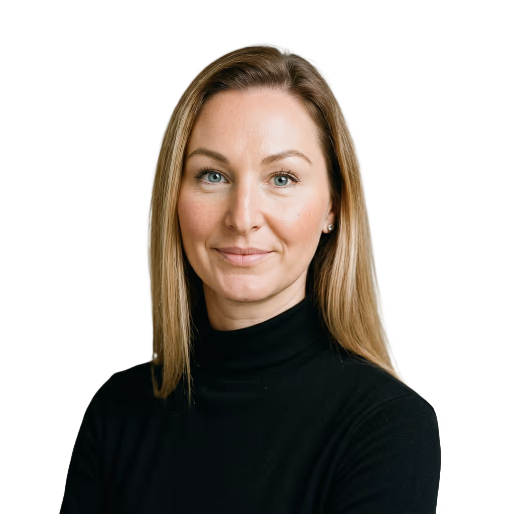 Elisha Elliott headshot